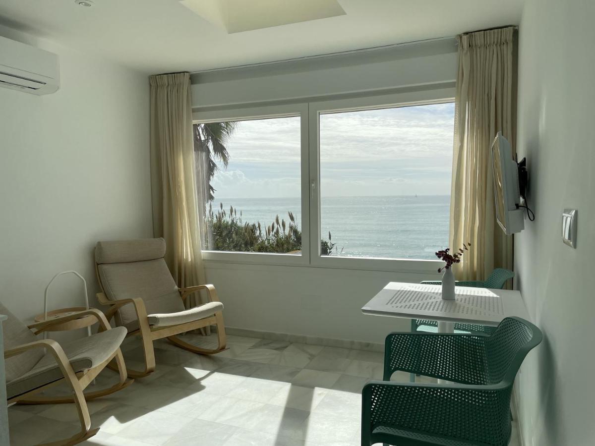 La Sirena Del Viento Bed & Breakfast Los Canos De Meca Exterior photo